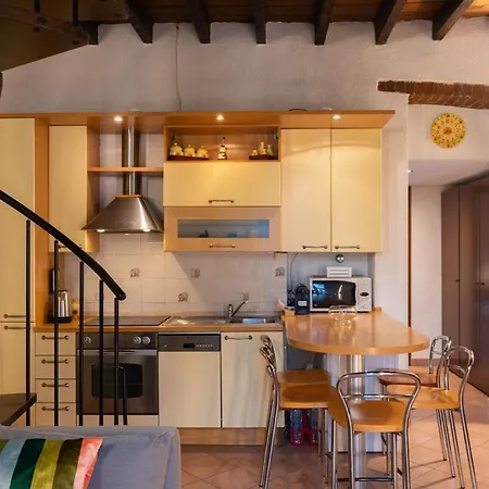 Characteristic 2 Double Bedroom Милан