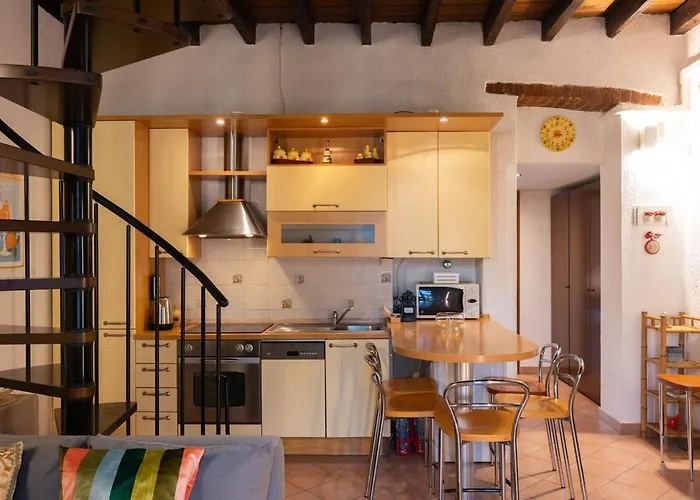 Characteristic 2 Double Bedroom Милан