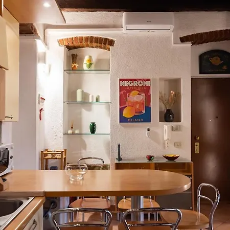 Characteristic 2 Double Bedroom Apartment *